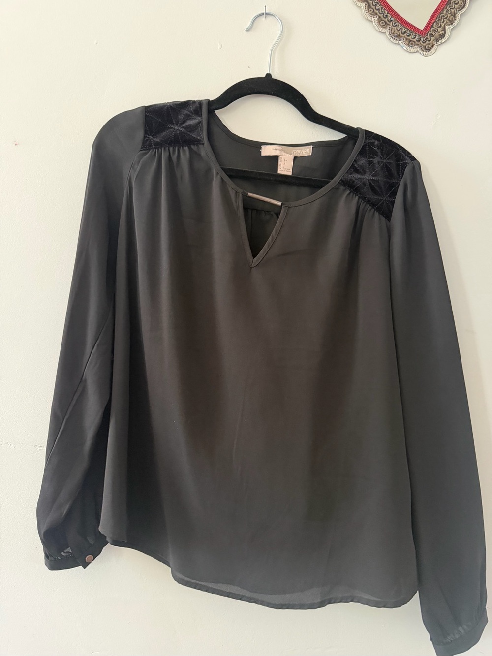 Forever 21 Black Long-Sleeve Blouse with Velvet Shoulder Panels